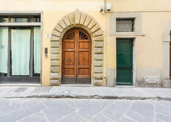 Palazzotto Pitti By Mmega * Florence