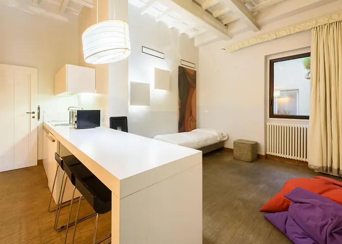 Palazzotto Pitti By Mmega Florence